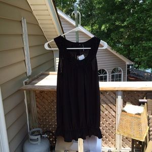 Black sleeveless top /NWT